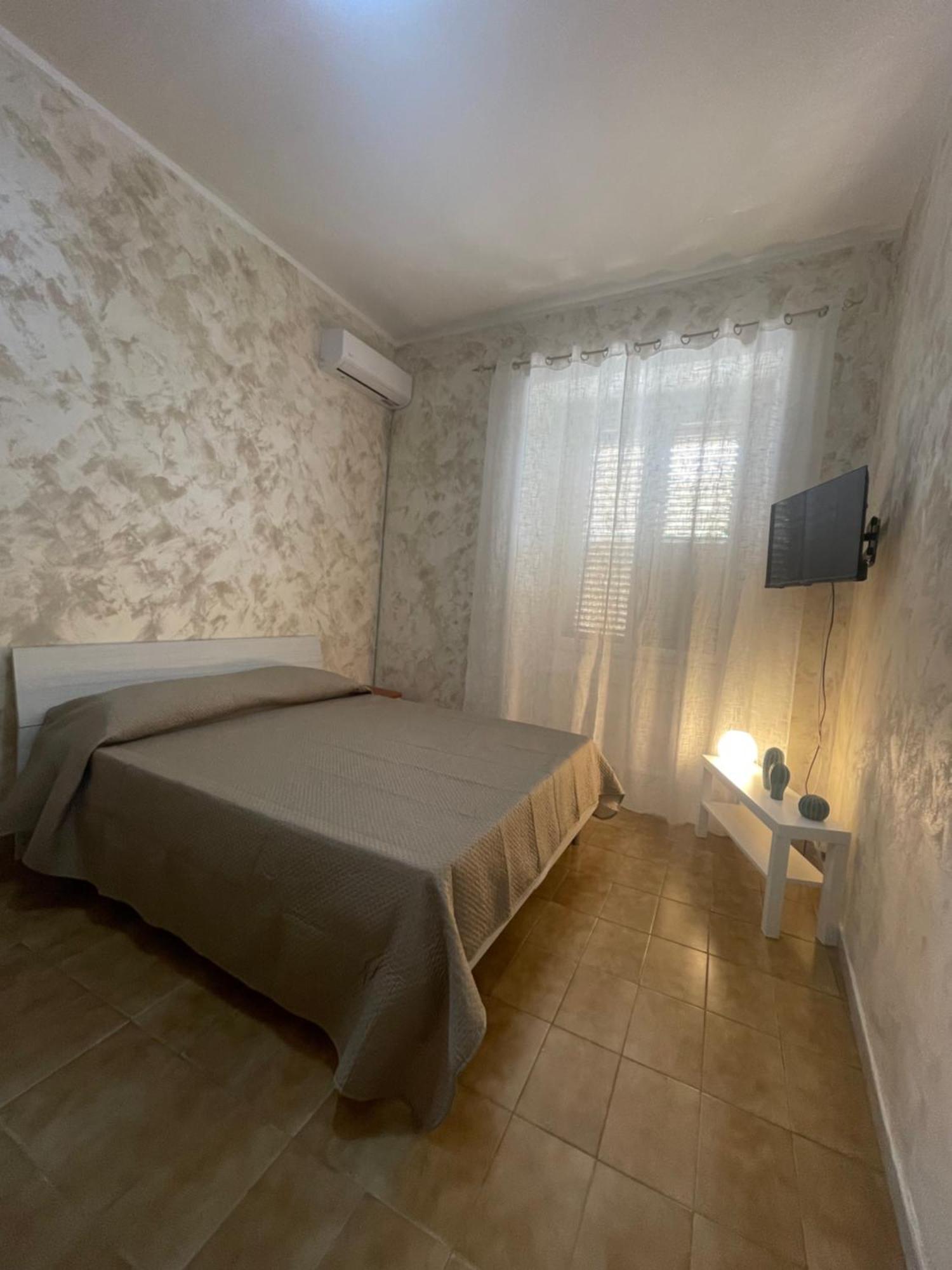 Holiday House คาตาเนีย ภายนอก รูปภาพ